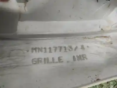 Peça sobressalente para automóvel em segunda mão grade do radiador dianteiro por mitsubishi montero (v60/v70) 3.2 di-d avance referências oem iam mn117713  