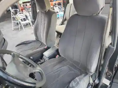 Автозапчасти б/у левое переднее сидение за mitsubishi montero v20 v40 2800 td glx 5-ptas. ссылки oem iam 