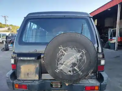 Автозапчасти б/у задняя дверь за mitsubishi montero v20 v40 2800 td glx 5-ptas. ссылки oem iam mb860571