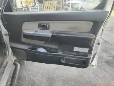 Second-hand car spare part right front door trim for nissan pickup d22 td doble cabina navara 4x4 oem iam references 80900vk800