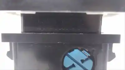 Автозапчастина б/у управління змінами 4x4 для ssangyong musso 2.9 d посилання на oem iam 864w02500