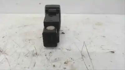 Автозапчастина б/у вимикач для ssangyong musso 2.9 d посилання на oem iam 864w02500  