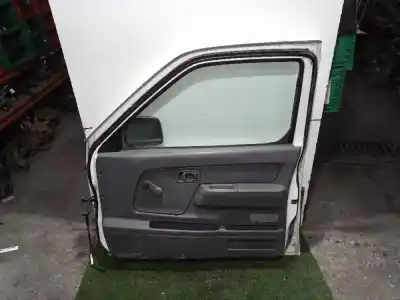 Автозапчасти б/у дверь передняя правая за nissan pickup d22 td doble cabina navara 4x4 ссылки oem iam h01002s400