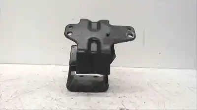 Second-hand car spare part engine support for nissan pickup d22 td doble cabina navara 4x4 oem iam references 11210vk510  