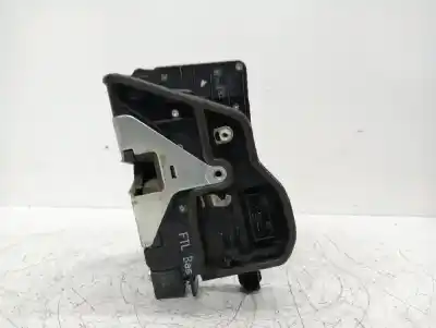 Second-hand car spare part left front door lock for bmw 7 (e65, e66, e67) 735 i, li oem iam references 51217012141  