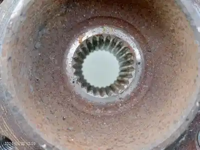 Peça sobressalente para automóvel em segunda mão manga de eixo dianteira direita por dacia duster ii h5h referências oem iam 8200881829