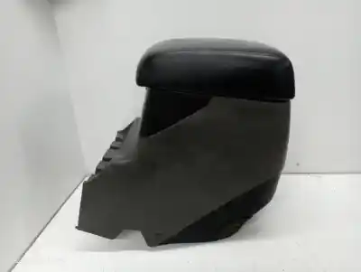 Автозапчастина б/у центральний подлокник для mitsubishi montero (v60/v70) 3.2 di-d avance посилання на oem iam mr402412  