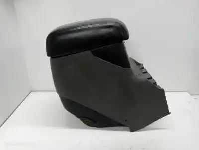 Автозапчастина б/у центральний подлокник для mitsubishi montero (v60/v70) 3.2 di-d avance посилання на oem iam mr402412  