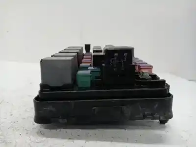 Second-hand car spare part fuse box unit for ssangyong actyon sports xdi 4wd oem iam references 8239032021