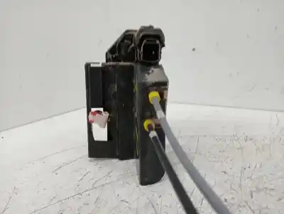 Second-hand car spare part rear right door lock for ssangyong actyon sports xdi 4wd oem iam references 7132032001