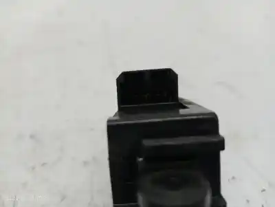 Автозапчастина б/у передній правий віконний вимикач для mitsubishi montero (v60/v70) 3.2 di-d avance посилання на oem iam mr445659  