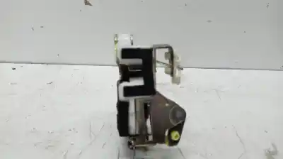 Second-hand car spare part front right door lock for ssangyong korando 2.9 turbodiesel cat oem iam references 7120106000  