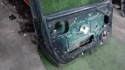 Second-hand car spare part left front door for ssangyong korando 2.9 turbodiesel cat oem iam references 6200306004  