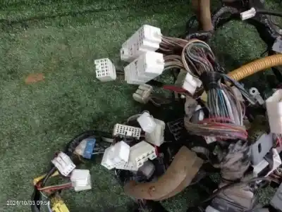 Автозапчастина б/у дрот для mitsubishi montero (v60/v70) 3.2 di-d avance посилання на oem iam mr551696  