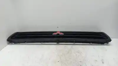 Second-hand car spare part front grille for mitsubishi montero v20 v40 2500 td gl 3ptas. oem iam references mb831059  