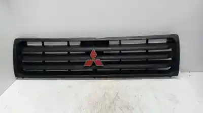 Second-hand car spare part front grille for mitsubishi montero v20 v40 2500 td gl 3ptas. oem iam references mb831059