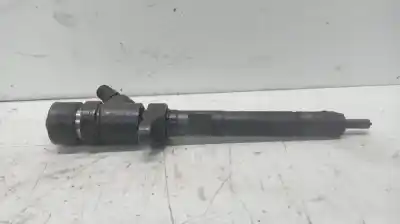 Pezzo di ricambio per auto di seconda mano INIETTORE per FORD FOCUS  Riferimenti OEM IAM 0445110136  