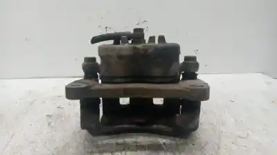 Автозапчастина б/у передній правий гальмівний супорт для mitsubishi montero (v60/v70) 3.2 di-d avance посилання на oem iam mr510538  