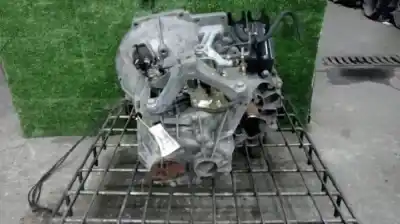 Pièce détachée automobile d'occasion boîte de vitesses pour ford c-max (cb3) trend références oem iam 3m5r7f096yd  