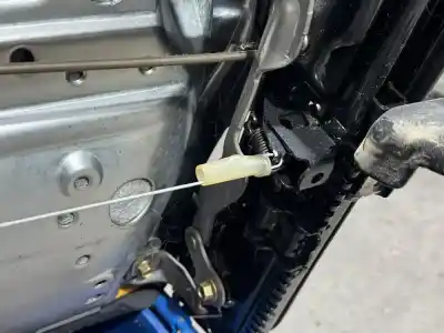 Second-hand car spare part left front seat for mitsubishi montero (v20/v40) 2.5 91kw oem iam references mr651148  