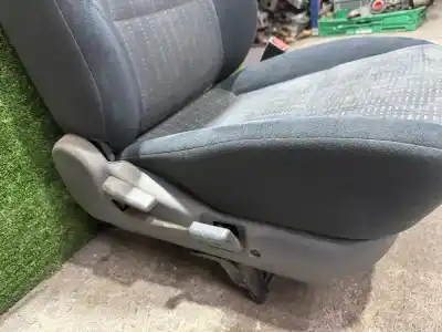 Second-hand car spare part right front seat for mitsubishi montero (v20/v40) 2.5 91kw oem iam references mr651149  