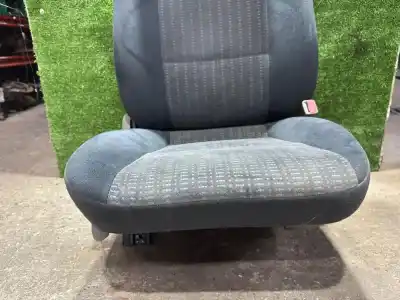 Автозапчасти б/у СИДЕНЬЕ ПРАВОЕ ПЕРЕДНЕЕ за MITSUBISHI MONTERO SPORT (K90) 2.5 TD GLS ссылки OEM IAM MR651149  