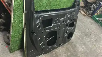 İkinci el araba yedek parçası SOL ÖN KAPI için TOYOTA HILUX  OEM IAM referansları 67002KK010  