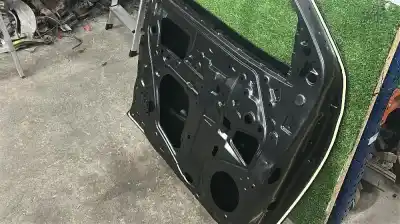 İkinci el araba yedek parçası SOL ÖN KAPI için TOYOTA HILUX  OEM IAM referansları 67002KK010  