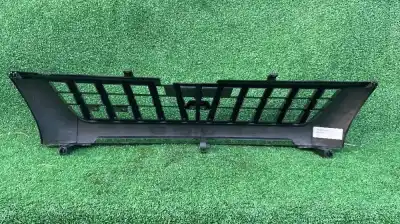 Автозапчастина б/у передня решіта для mitsubishi l 200 k6 7 2500 td glx 4-ptas. посилання на oem iam mr241064  