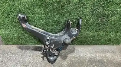 Автозапчастина б/у передній лівий нижний рычаг підвіски для mitsubishi montero (v20/v40) 2.5 91kw посилання на oem iam mn150411