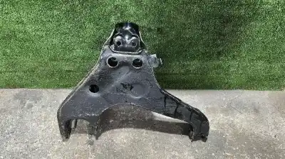 Автозапчастина б/у передній правий нижний рычаг підвіски для mitsubishi montero (v20/v40) 2.5 91kw посилання на oem iam vmn150412  