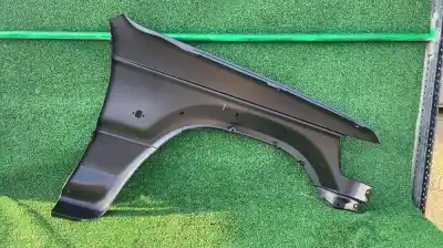 Автозапчастина б/у передне ліве крило для mitsubishi montero (v20/v40) 2.5 91kw посилання на oem iam mb835529  
