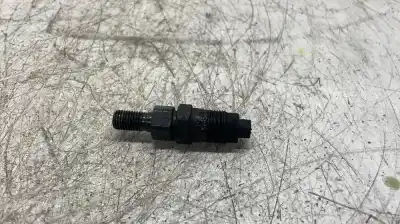 Автозапчастина б/у инжектор для mitsubishi l 200 k6 7 2500 td glx 4-ptas. посилання на oem iam md196607  