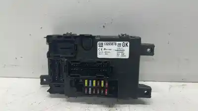 Pezzo di ricambio per auto di seconda mano scatola relè/fusibili per opel corsa d d-z13dtj riferimenti oem iam 000292540