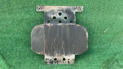 Pezzo di ricambio per auto di seconda mano copertura skid per suzuki vitara (se/sf/et) dhw riferimenti oem iam 1172586cb1