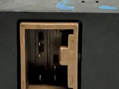 Peça sobressalente para automóvel em segunda mão elevador de vidros dianteiro direito por mitsubishi galloper (jk-01) 2.5 td intercooler referências oem iam mr194819