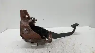 Second-hand car spare part clutch pedal for ssangyong korando 2.9 turbodiesel cat oem iam references 3040006000  