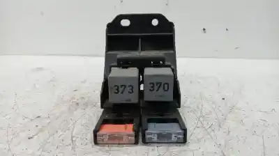 Pièce détachée automobile d'occasion boîtes à fusibles pour audi a6 avant (4f5) asb références oem iam 4f1937503