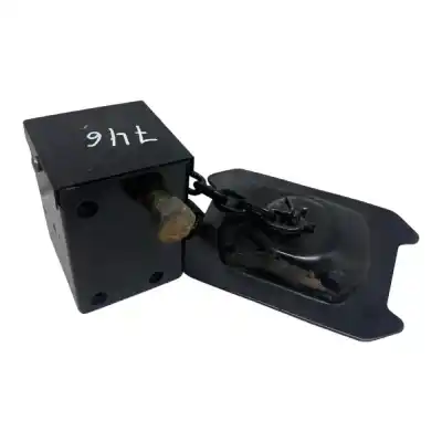 Автозапчасти б/у поддержка запасного колеса за mitsubishi montero (v20/v40) 2.5 91kw ссылки oem iam mr210699  