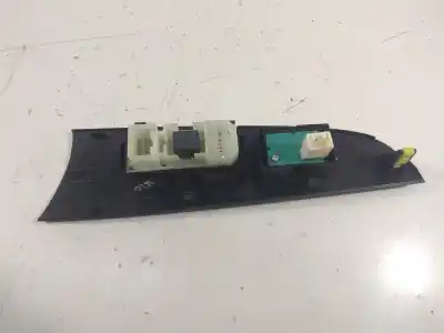 Peça sobressalente para automóvel em segunda mão botão / interruptor elevador vidro dianteiro direito por lexus is 250c 2.5 v6 cat referências oem iam 8403053020