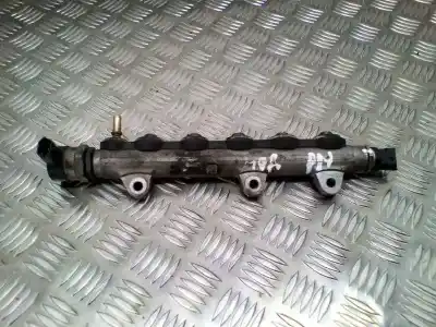 Pièce détachée automobile d'occasion Rampe D'injecteur pour RENAULT TRAFIC COMBI (AB 4.01) 29 Combi6 acristalado parcial Références OEM IAM 8200661279  