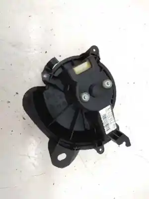 Pezzo di ricambio per auto di seconda mano motore di riscaldamento per opel corsa d 1.3 16v cdti riferimenti oem iam 13335075  