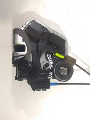 Peça sobressalente para automóvel em segunda mão fechadura da porta traseira esquerda por lexus is 250c 2.5 v6 cat referências oem iam 