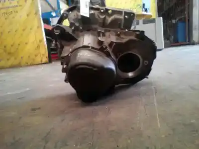 Pezzo di ricambio per auto di seconda mano riduttore per renault 5 (b/c40) 1.4 riferimenti oem iam jb5005  