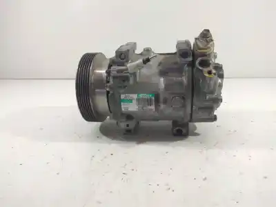 Second-hand car spare part air conditioning compressor for dacia duster 1.6 16v cat oem iam references 926000097r 2 tomas por arriba 4 orejas 6 canales