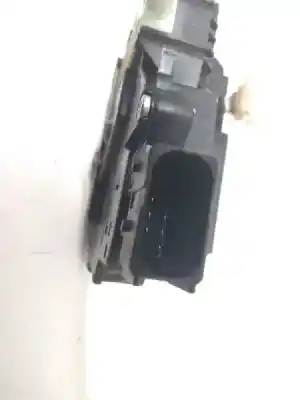 Pezzo di ricambio per auto di seconda mano serratura porta anteriore destra per opel corsa d (s07) 1.4 (l08 l68) riferimenti oem iam 13431840  