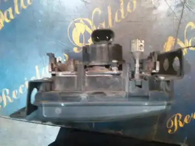 Tweedehands auto-onderdeel rechter mistlamp voor toyota corolla (e12) 1.6 16v oem iam-referenties 