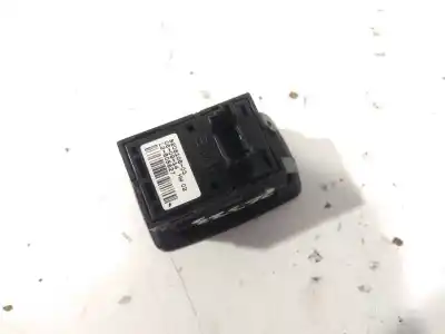 Peça sobressalente para automóvel em segunda mão botão / interruptor elevador vidro traseiro direito por bmw serie 4 gran coupe (f36) x drive referências oem iam 920810603