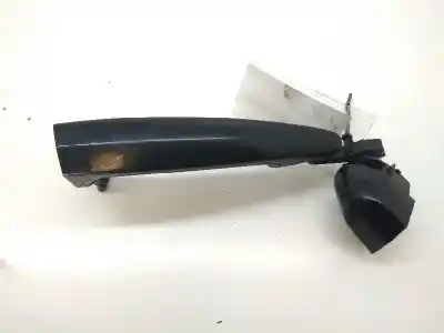 Peça sobressalente para automóvel em segunda mão puxador exterior traseiro direito por bmw serie 1 berlina (e81/e87) 120d referências oem iam 