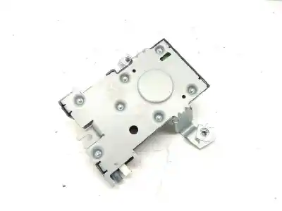 Second-hand car spare part Electronic Module for AUDI A3 (8P) 2.0 TDI Ambiente OEM IAM references 8P4035225D  